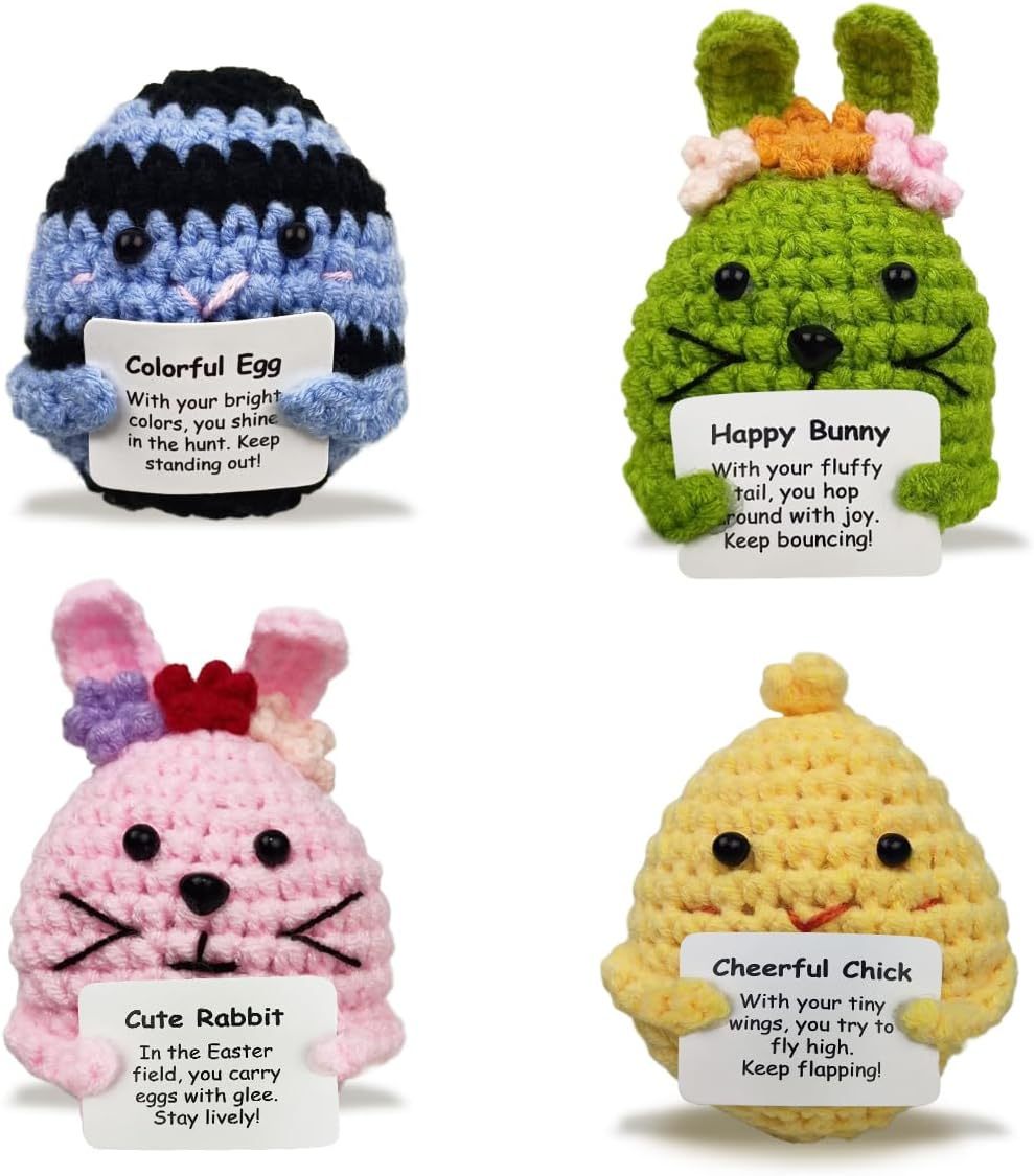 Knitted wool easter toys