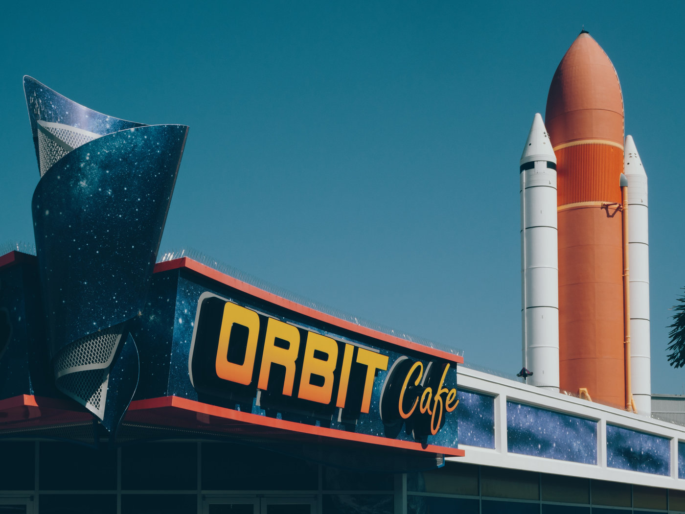 12 Kid-Friendly Vacation Spots That Will Exercise Your Science Muscles