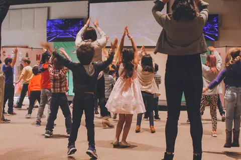 Ask Mommy: Help! I Don’t Believe Anymore, But My Daughter Still Loves Church!